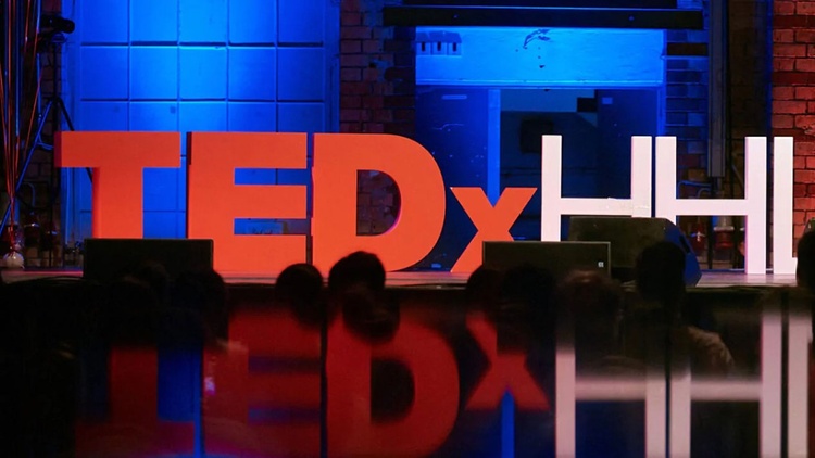 TEDxHHL ist eine Konferenz, in der es um die Vorstellung und Diskussion inspirierender Ideen aus verschiedenen Bereichen geht. Organisiert von einer studentischen Initiative der Handeslhochschule Leipzig